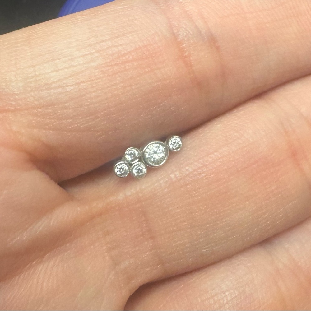14k threaded earring